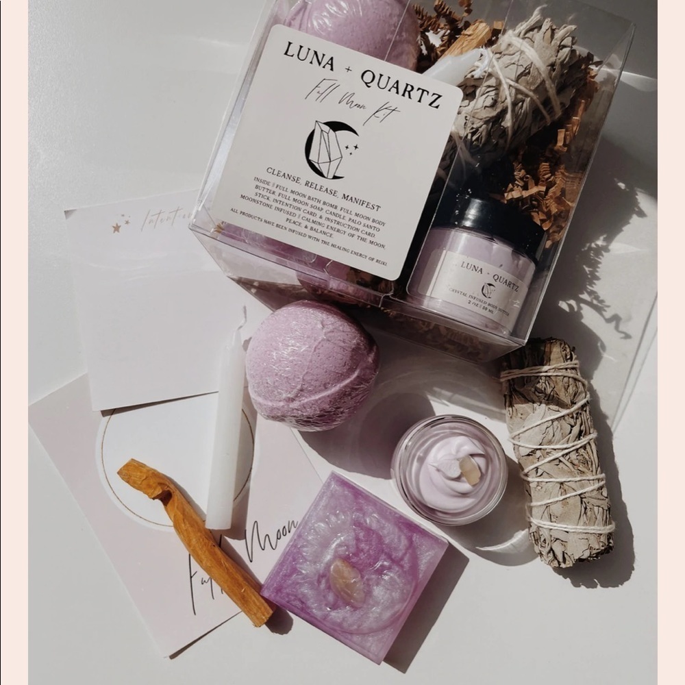 Full Moon Manifestation Kit